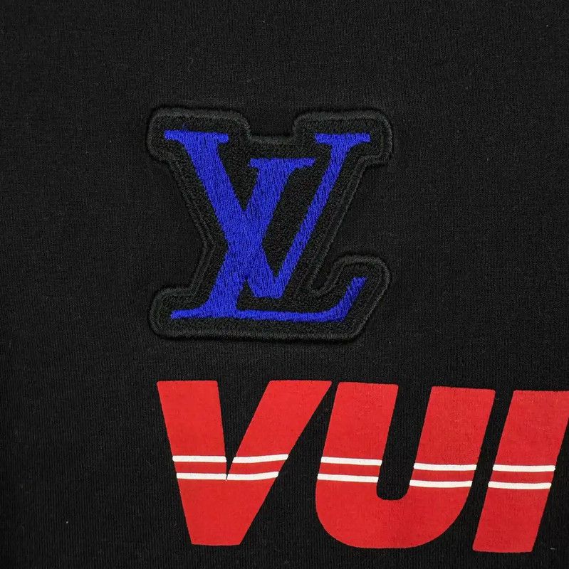 Louis Vuitton Louis Vuitton Black Men's T-Shirt with Embroidery 0089 Size US M / EU 48-50 / 2 - 3 Thumbnail
