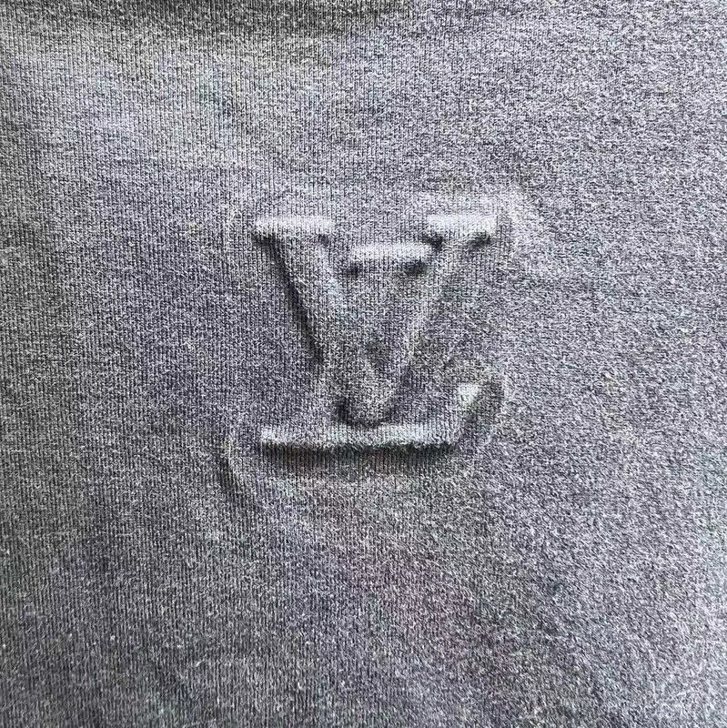 Louis Vuitton Louis Vuitton Men's XXL Navy Cotton T-Shirt 0089 Size US XXL / EU 58 / 5 - 2 Thumbnail