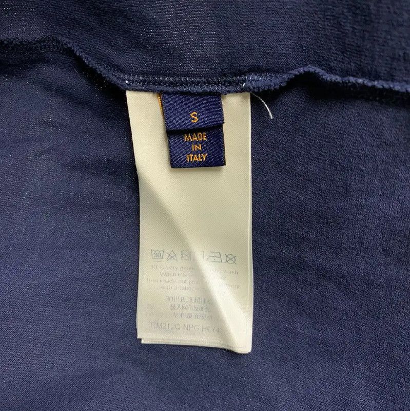 Louis Vuitton Louis Vuitton Men's Cotton T-Shirt in Blue 0089 Size US S / EU 44-46 / 1 - 7 Thumbnail