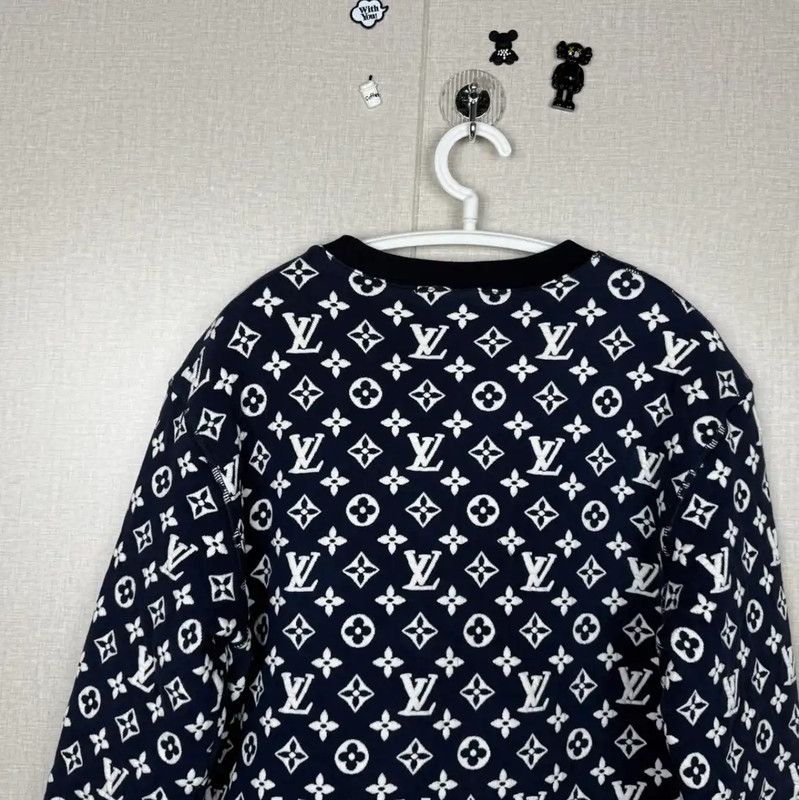 Louis Vuitton Louis Vuitton Men's Navy Cotton Sweatshirt 0089 Size US M / EU 48-50 / 2 - 3 Thumbnail