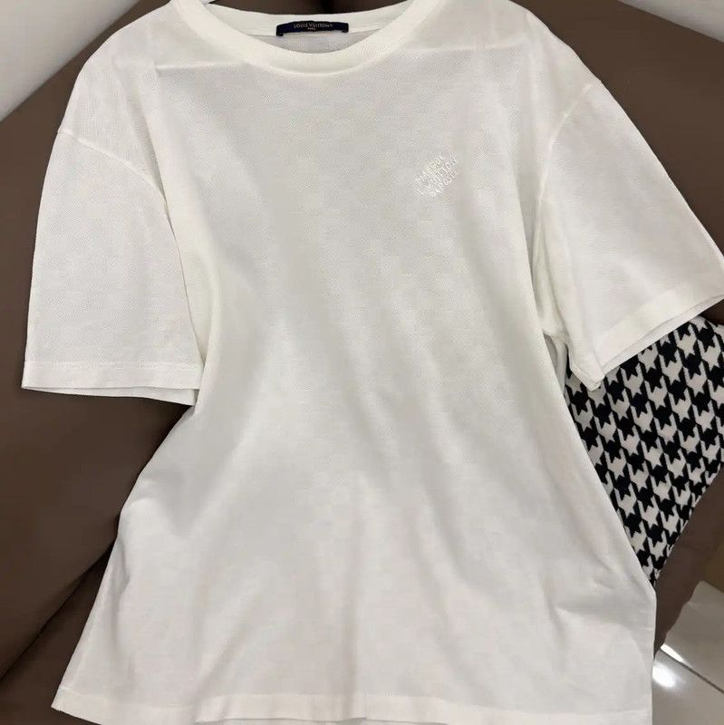 Louis Vuitton Louis Vuitton White Summer Cotton T-Shirt 0089 Size US L / EU 52-54 / 3 - 7 Thumbnail