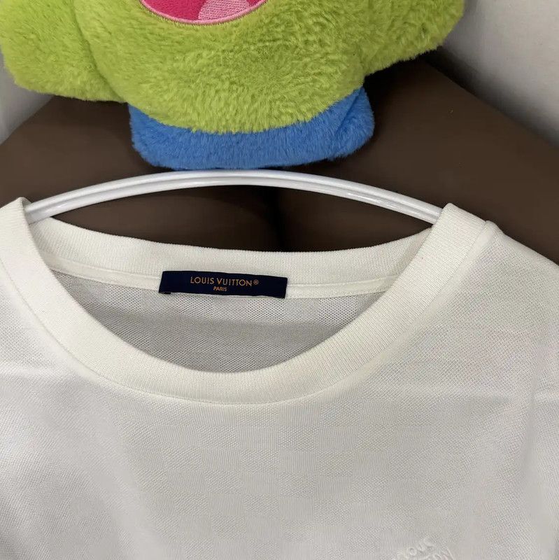 Louis Vuitton Louis Vuitton White Summer Cotton T-Shirt 0089 Size US L / EU 52-54 / 3 - 4 Thumbnail