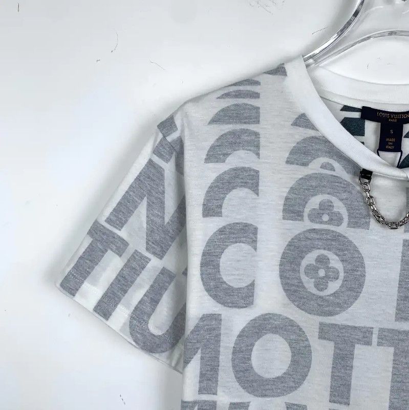Louis Vuitton Louis Vuitton Colorblock Cotton Men’s T-Shirt 0089 Size US S / EU 44-46 / 1 - 3 Thumbnail