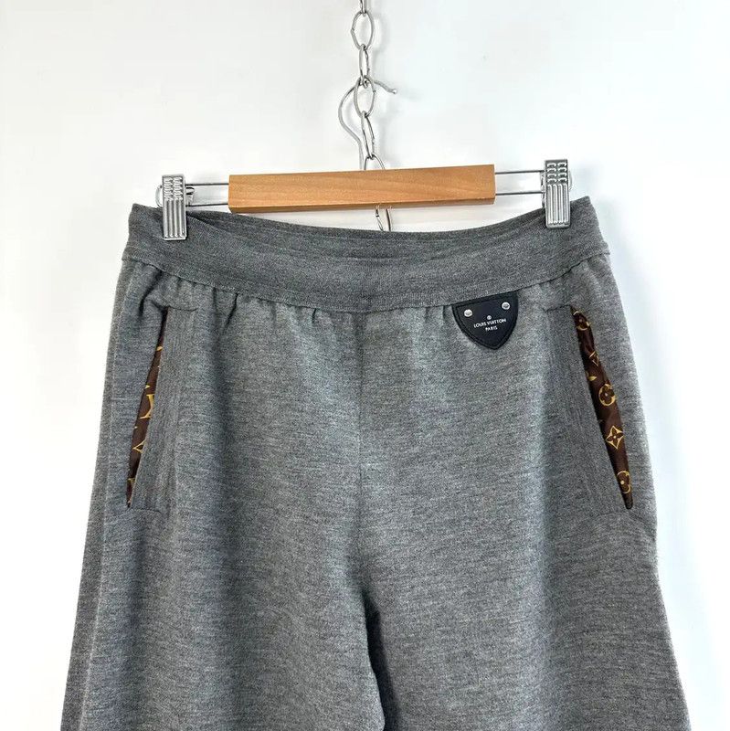 Louis Vuitton Louis Vuitton Men's Casual Pants in Gray 0089 Size US 26 / EU 42 - 3 Thumbnail