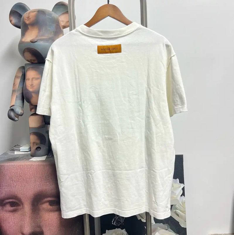 Louis Vuitton Louis Vuitton White Cotton Men's T-Shirt 0089 Size US L / EU 52-54 / 3 - 2 Thumbnail