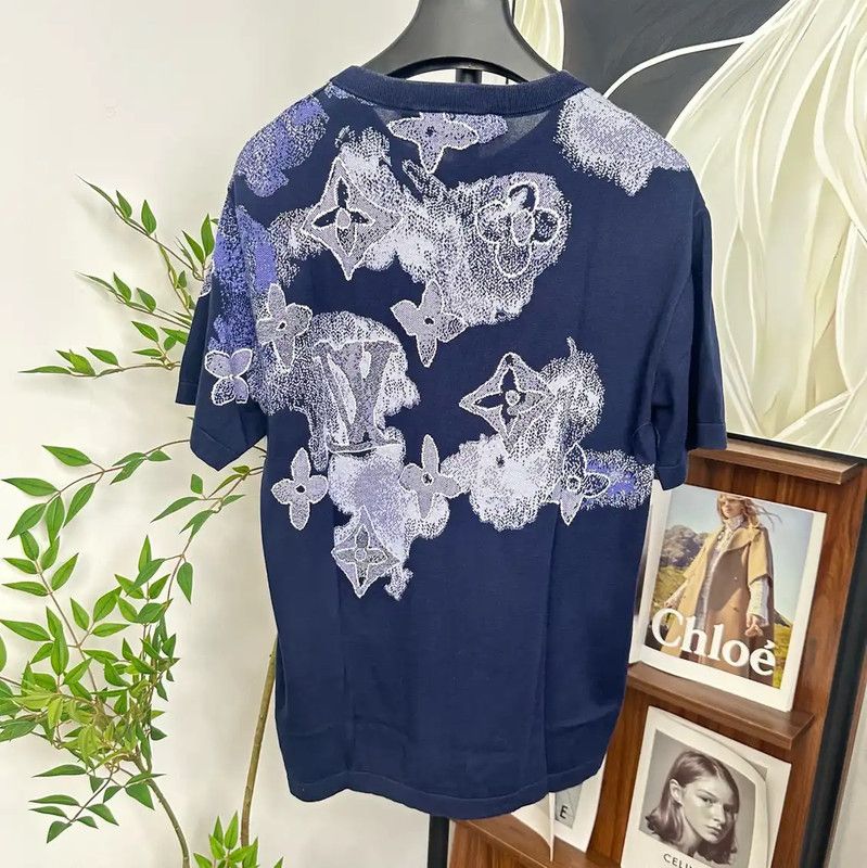 Louis Vuitton Louis Vuitton Blue Cotton Short Sleeve T-Shirt 0089 Size US M / EU 48-50 / 2 - 2 Thumbnail