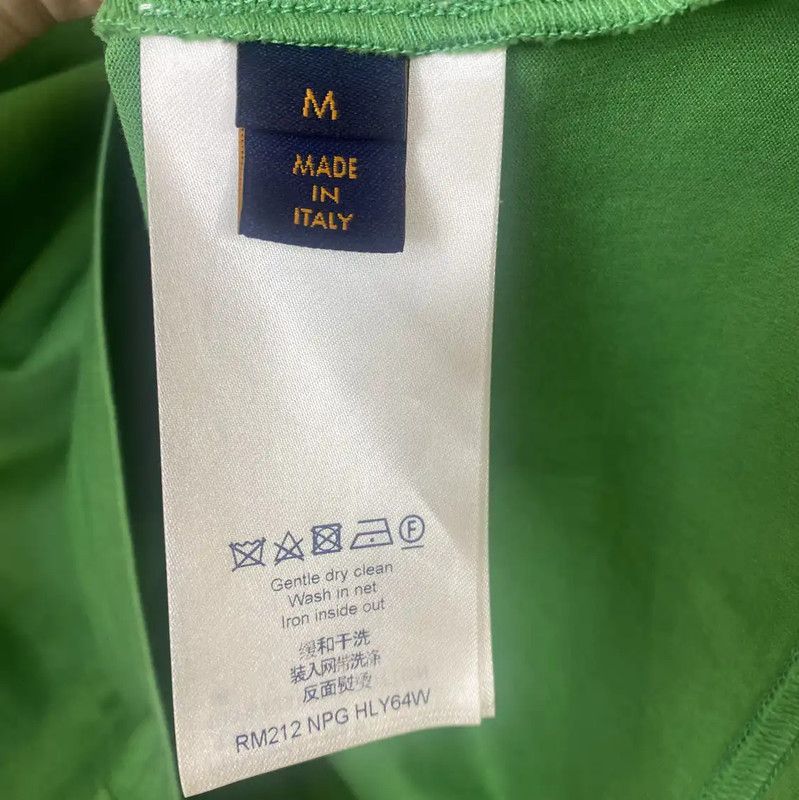 Louis Vuitton Louis Vuitton Men's Green Cotton T-Shirt 0089 Size US M / EU 48-50 / 2 - 5 Thumbnail