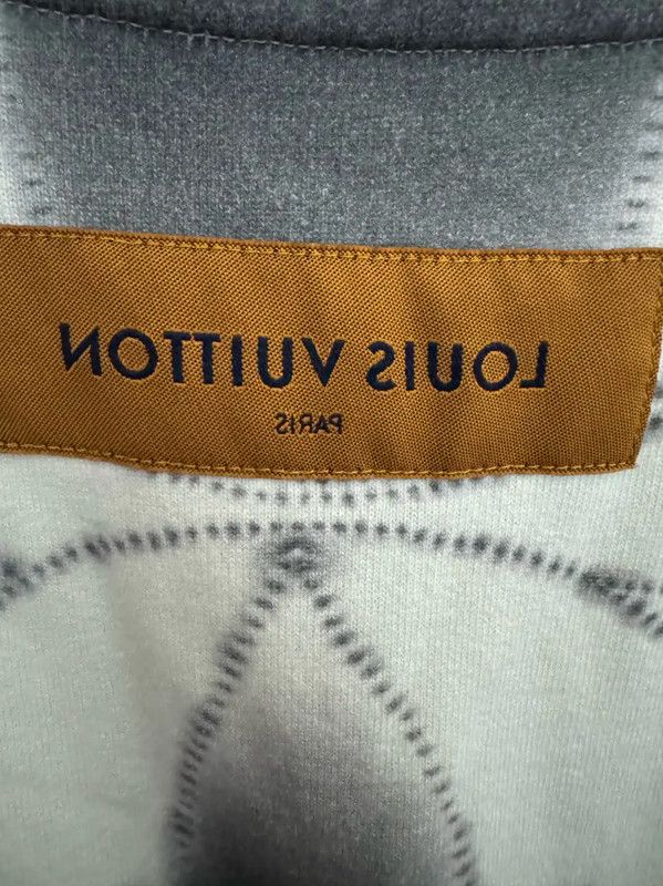 Louis Vuitton Louis Vuitton Color Block Logo Cotton T-Shirt 0089 Size US S / EU 44-46 / 1 - 3 Thumbnail