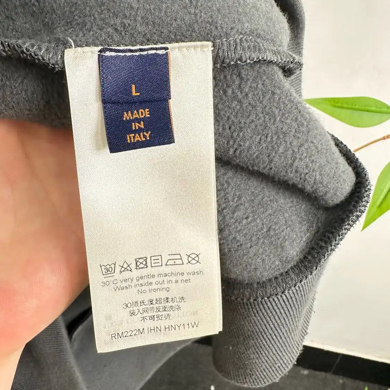 Louis Vuitton Louis Vuitton Gray Cotton Men's Sweatshirt 0089 Size US L / EU 52-54 / 3 - 4 Thumbnail