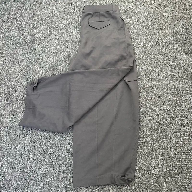 Louis Vuitton Louis Vuitton Gray Wool Casual Pants for Men 0089 Size US 34 / EU 50 - 3 Thumbnail