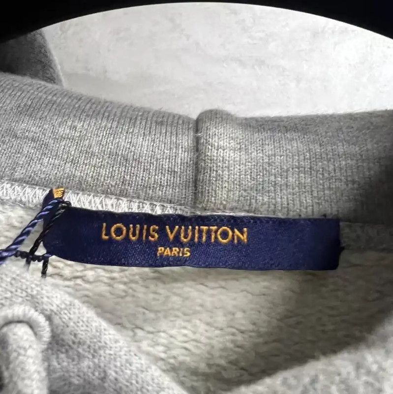 Louis Vuitton Louis Vuitton Gray Cotton XXL Hoodie 0089 Size US XXL / EU 58 / 5 - 3 Thumbnail