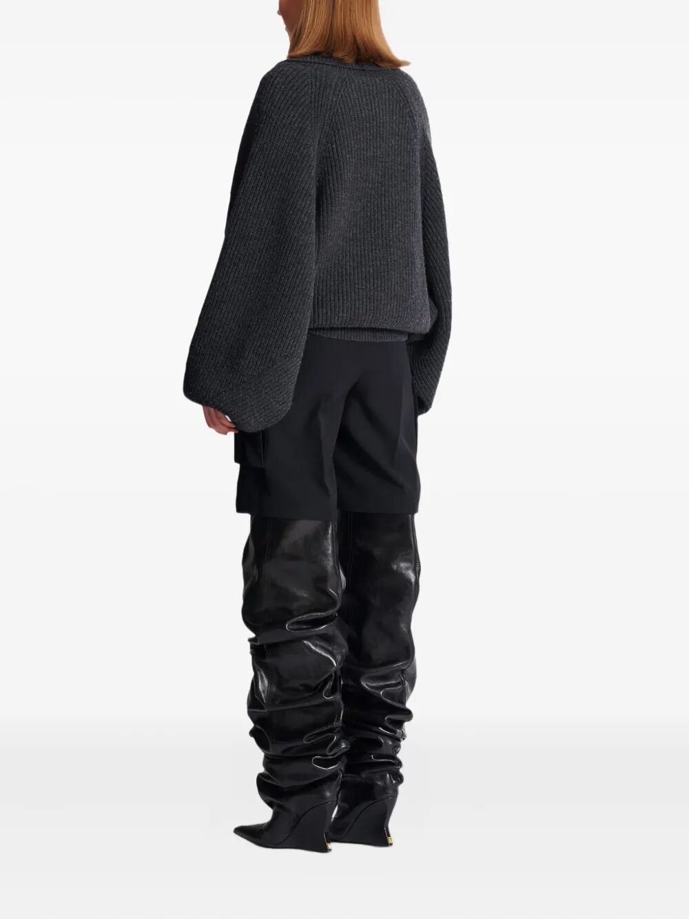Balmain BATWING OPEN NECK RIBBED KNIT PULL Size M / US 6-8 / IT 42-44 - 3 Thumbnail