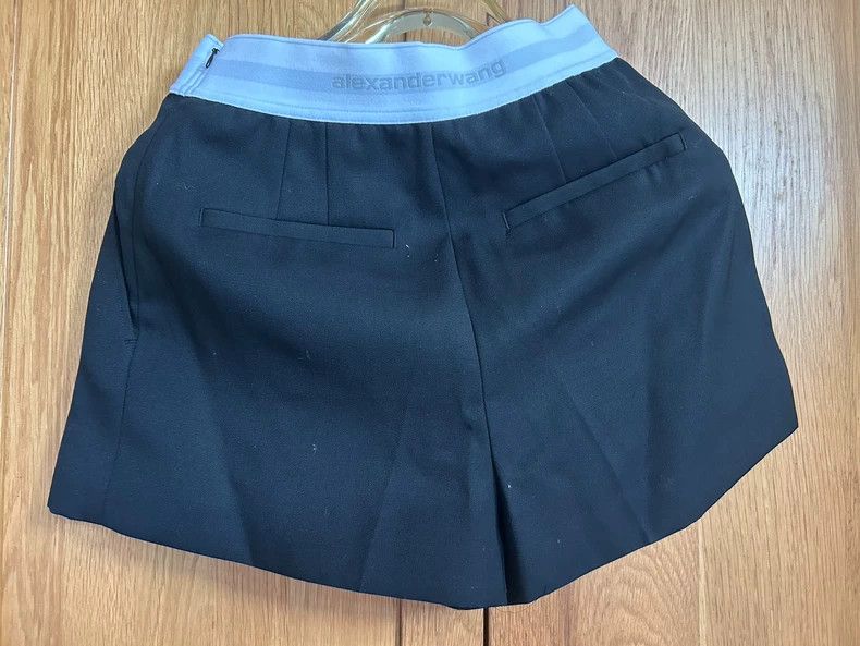 Alexander Wang Alexander Wang High-Waist Pleated Shorts - dmc Size US 27 - 2 Thumbnail