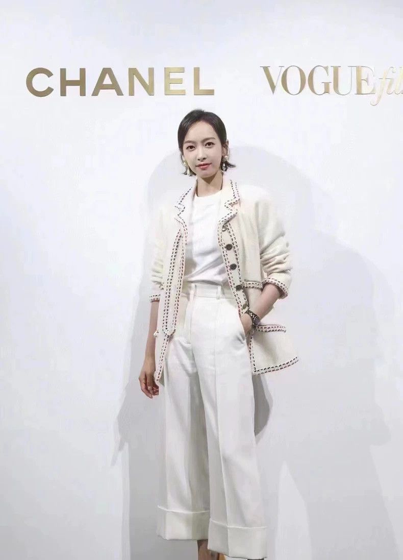 Chanel Chanel 2018 Early Autumn Tweed Jacket - dmc Size US XS / EU 42 / 0 - 6 Thumbnail