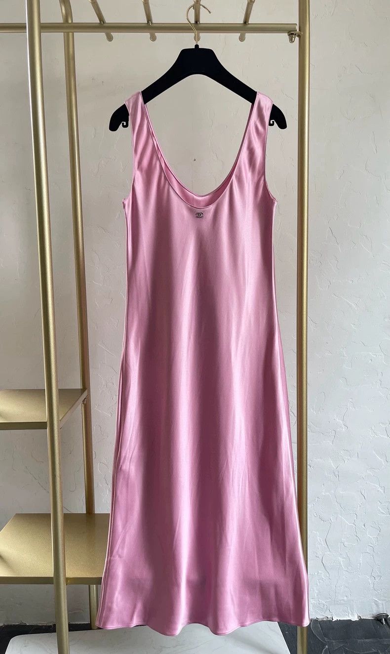 Chanel 2023 Pink Silk Dress FR38 - dmc