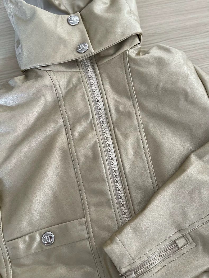 Chanel Chanel 2023 Coco Neige Gold Ski Suit - dmc Size US XS / EU 42 / 0 - 4 Thumbnail