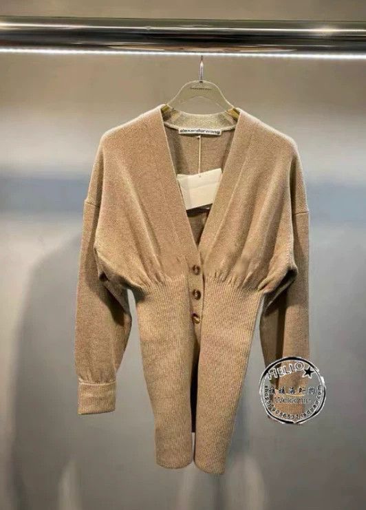 Alexander Wang Alexanderwang Beige V-Neck Knit Cardigan - dmc Size US S / EU 44-46 / 1 - 2 Thumbnail