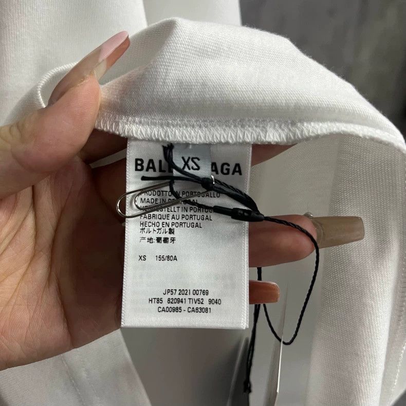 Balenciaga Balenciaga White Coke Print Short Sleeve T-shirt - dmc Size US XS / EU 42 / 0 - 5 Thumbnail