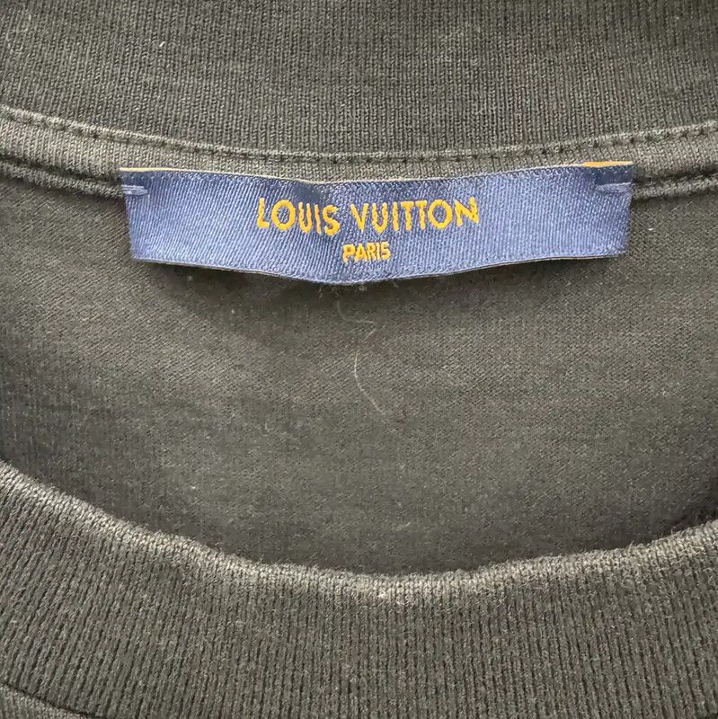 Louis Vuitton Louis Vuitton Black Cotton Men’s T-Shirt 0089 Size US M / EU 48-50 / 2 - 7 Thumbnail