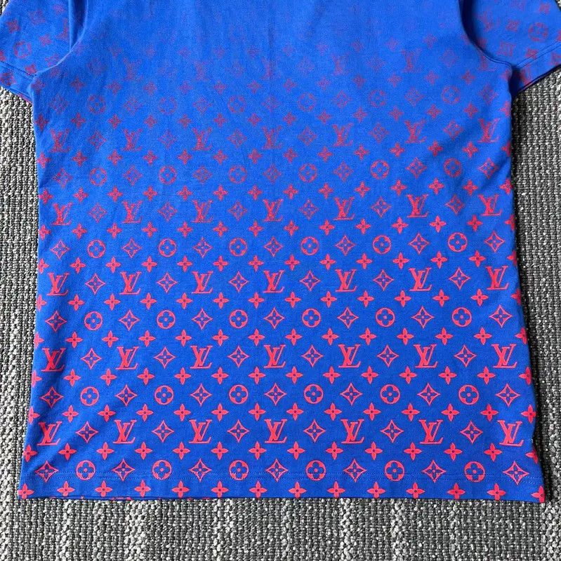 Louis Vuitton Louis Vuitton Summer Blue Logo T-Shirt for Men 0089 Size US M / EU 48-50 / 2 - 4 Thumbnail