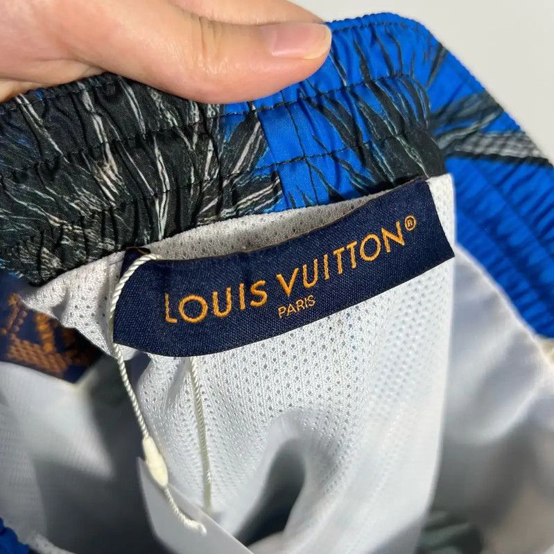 Louis Vuitton Louis Vuitton Blue Men's XL Shorts 0089 Size US 44 / EU 60 - 2 Thumbnail