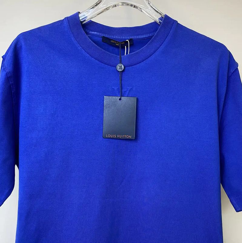 Louis Vuitton Louis Vuitton Blue Cotton Men's T-Shirt 0089 Size US L / EU 52-54 / 3 - 2 Thumbnail