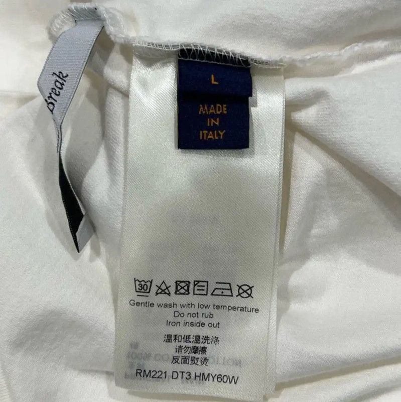 Louis Vuitton Louis Vuitton White Graphic Men’s T-Shirt 0089 Size US L / EU 52-54 / 3 - 3 Thumbnail