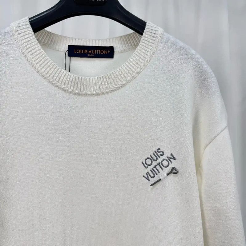 Louis Vuitton Louis Vuitton Summer White Cotton Embroidered T-Shirt 0089 Size US L / EU 52-54 / 3 - 3 Thumbnail
