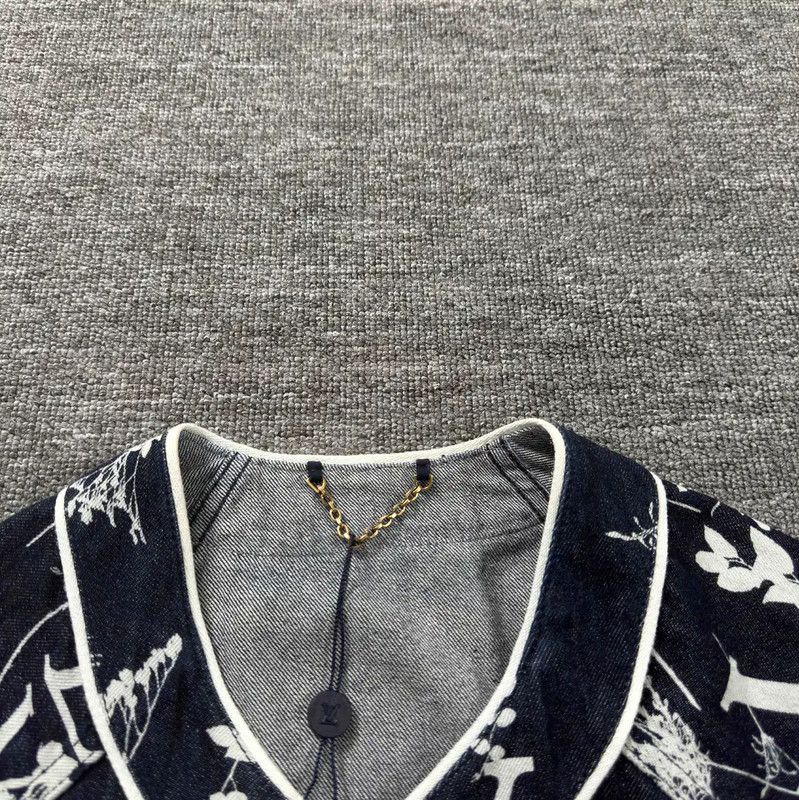 Louis Vuitton Louis Vuitton Blue Cotton Short Sleeve Shirt 0089 Size US XS / EU 42 / 0 - 2 Thumbnail