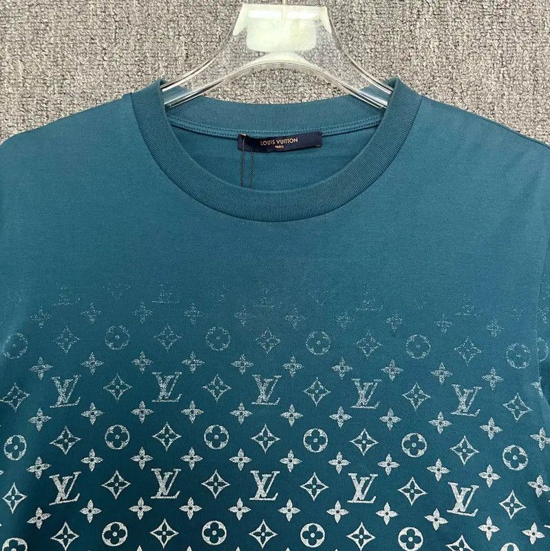 Louis Vuitton Louis Vuitton Blue Cotton Men's T-Shirt 0089 Size US M / EU 48-50 / 2 - 3 Thumbnail
