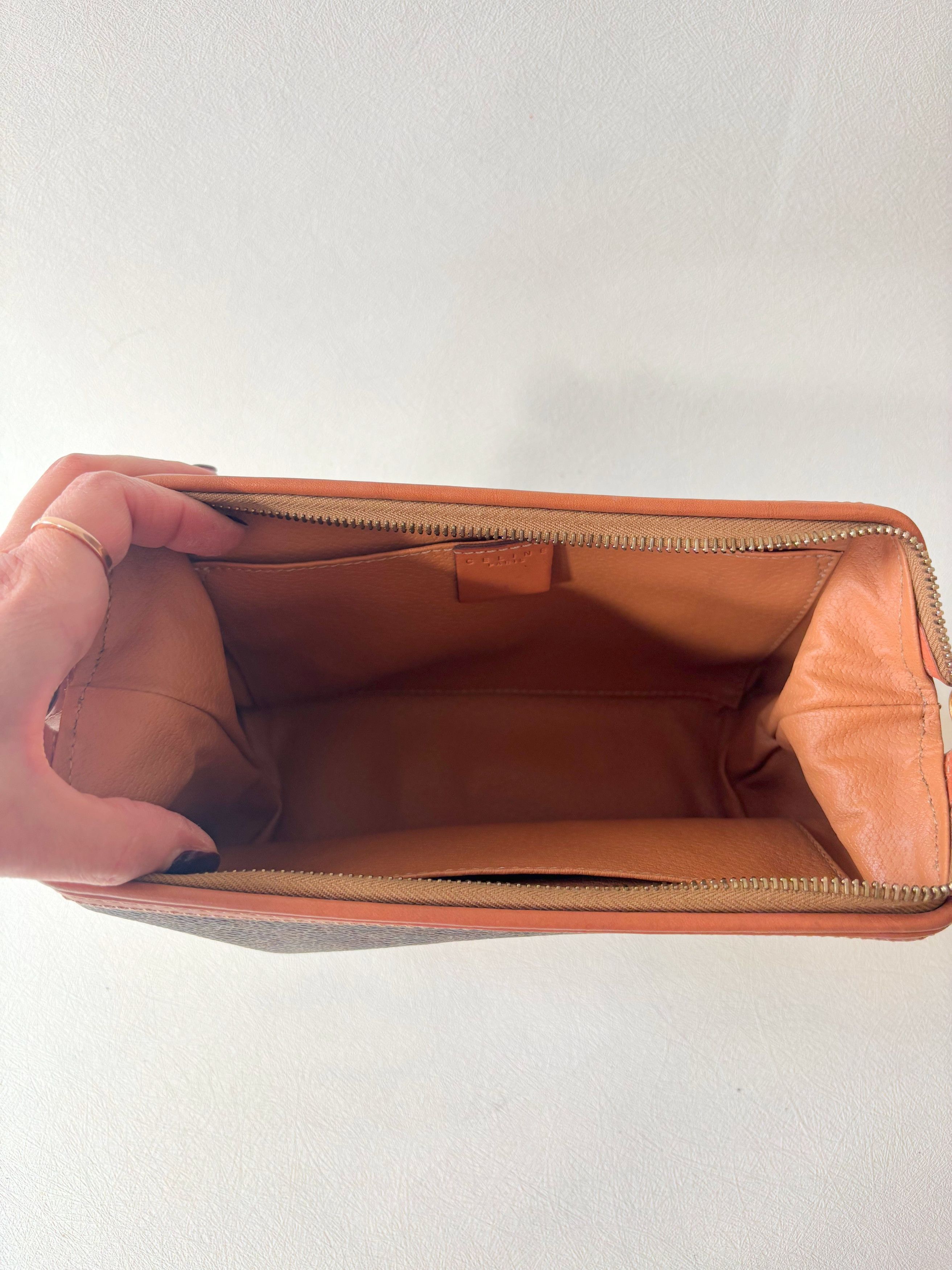 Celine CÉLINE Pochette Triomphe Size ONE SIZE - 9 Thumbnail