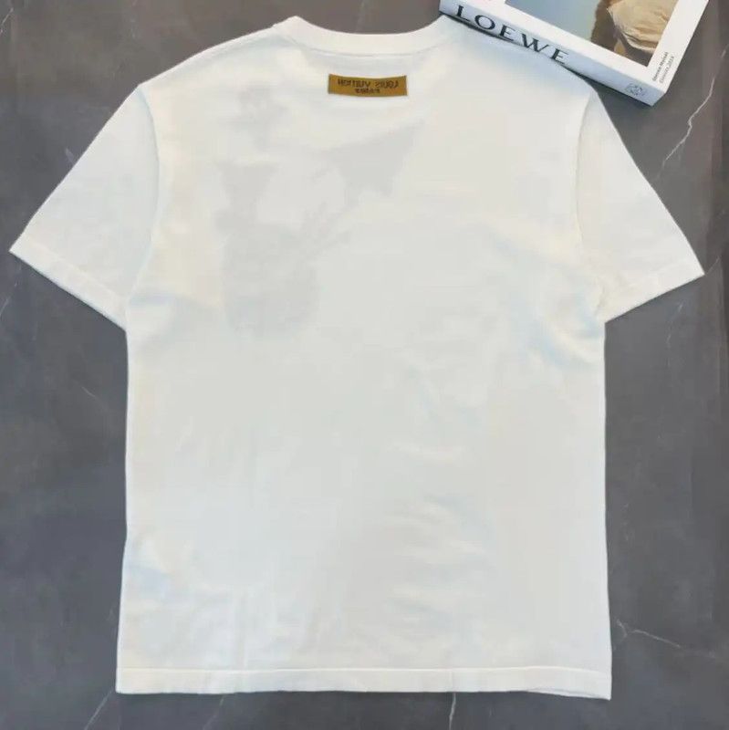 Louis Vuitton Louis Vuitton Summer White Cotton T-Shirt 0089 Size US L / EU 52-54 / 3 - 2 Thumbnail