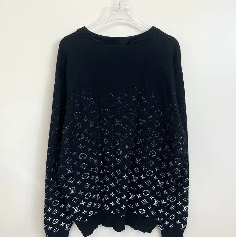 Louis Vuitton Louis Vuitton Black Men's Sweatshirt with Logo Design 0089 Size US M / EU 48-50 / 2 - 2 Thumbnail