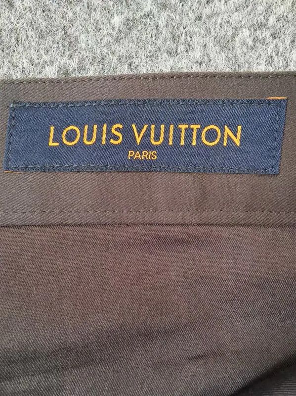 Louis Vuitton Louis Vuitton Gray Cotton Cargo Pants for Men 0089 Size US 36 / EU 52 - 3 Thumbnail