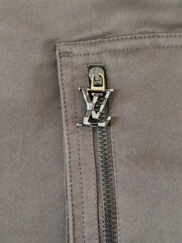 Louis Vuitton Louis Vuitton Gray Cotton Cargo Pants for Men 0089 Size US 36 / EU 52 - 5 Thumbnail