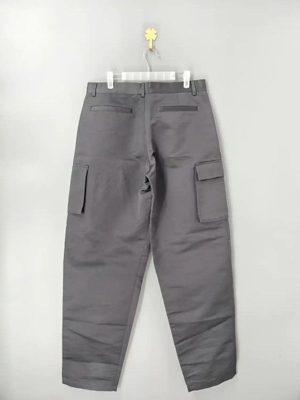 Louis Vuitton Louis Vuitton Gray Cotton Cargo Pants for Men 0089 Size US 36 / EU 52 - 2 Thumbnail