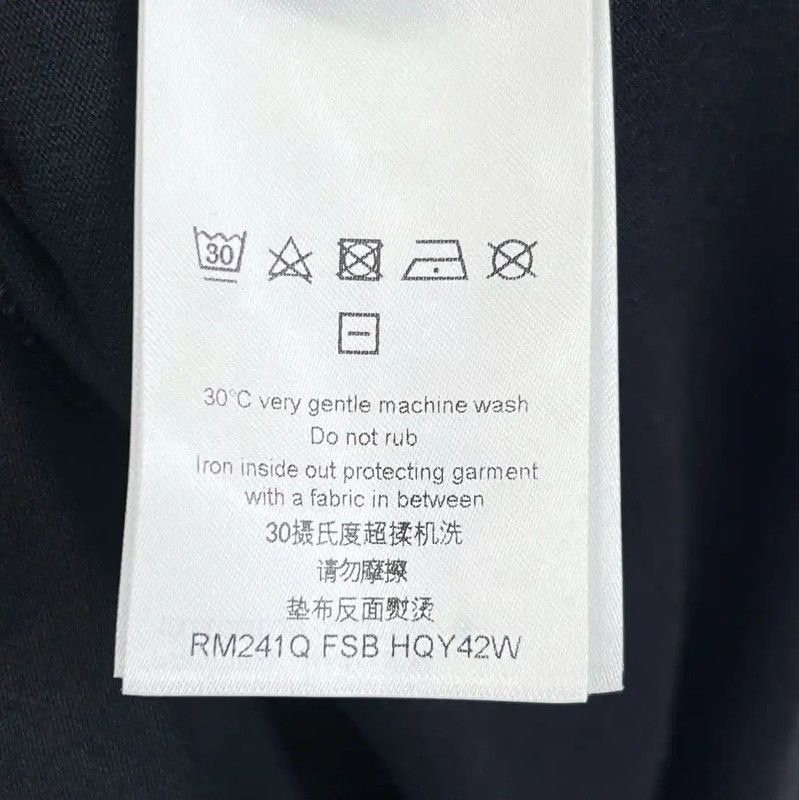 Louis Vuitton Louis Vuitton Black Cotton T-Shirt for Men 0089 Size US M / EU 48-50 / 2 - 5 Thumbnail