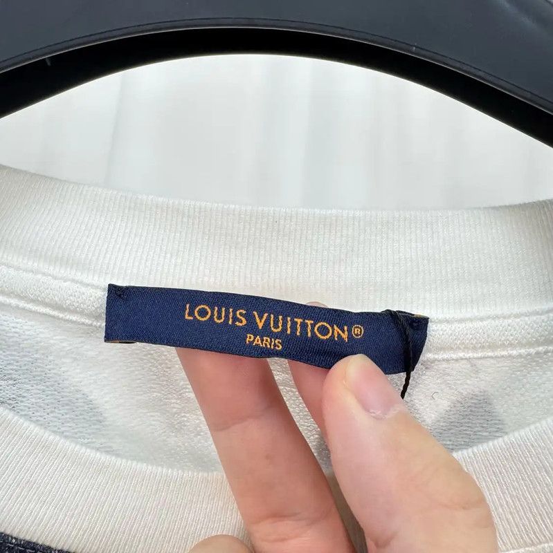 Louis Vuitton Louis Vuitton White Cotton Logo Short Sleeve Tee 0089 Size US XL / EU 56 / 4 - 5 Thumbnail