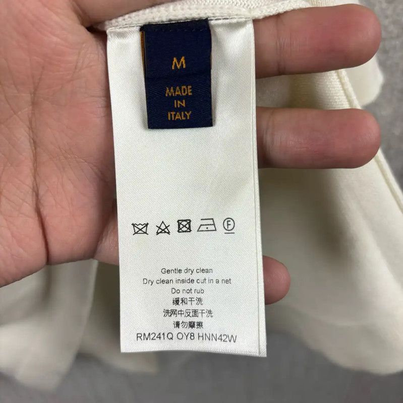 Designer Fashion Item 0089 Size US M / EU 48-50 / 2 - 5 Thumbnail