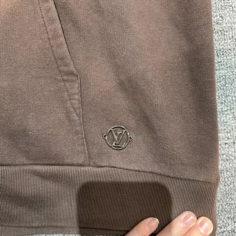 Louis Vuitton Louis Vuitton Brown Cotton Blend Hoodie 0089 Size US XL / EU 56 / 4 - 4 Thumbnail