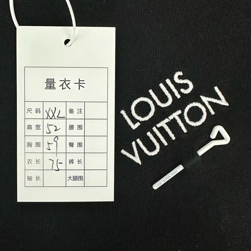 Louis Vuitton Louis Vuitton Black Cotton XXL Men's T-shirt 0089 Size US XXL / EU 58 / 5 - 4 Thumbnail