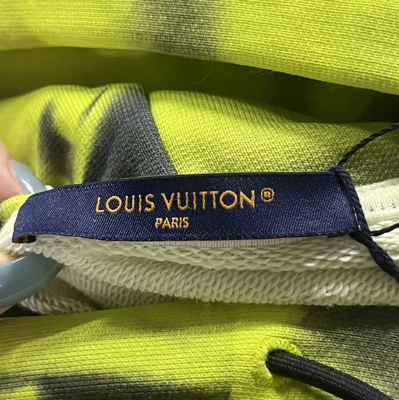 Louis Vuitton Louis Vuitton Green Cotton Men's Hoodie 0089 Size US L / EU 52-54 / 3 - 3 Thumbnail