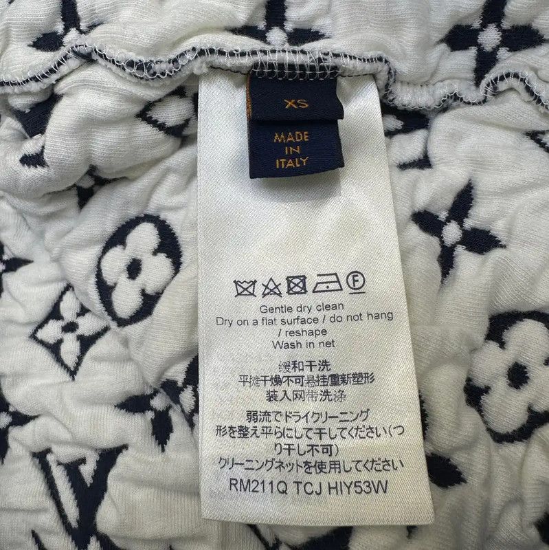 Louis Vuitton Louis Vuitton Navy Logo Print Cotton Sweatshirt 0089 Size US XS / EU 42 / 0 - 8 Thumbnail