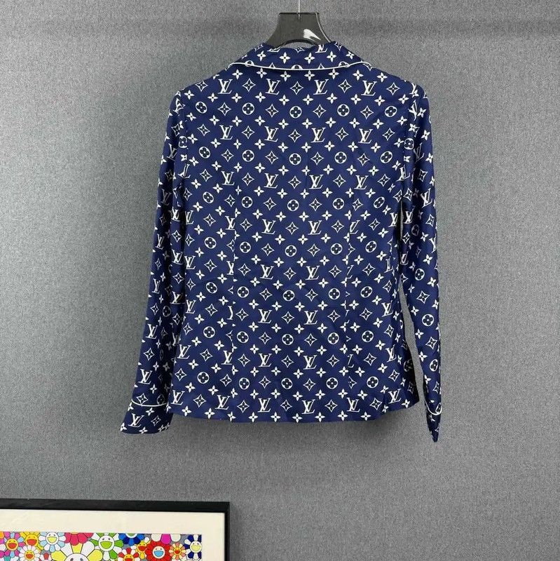 Louis Vuitton Louis Vuitton Blue Long Sleeve Shirt for Men 0089 Size US S / EU 44-46 / 1 - 2 Thumbnail