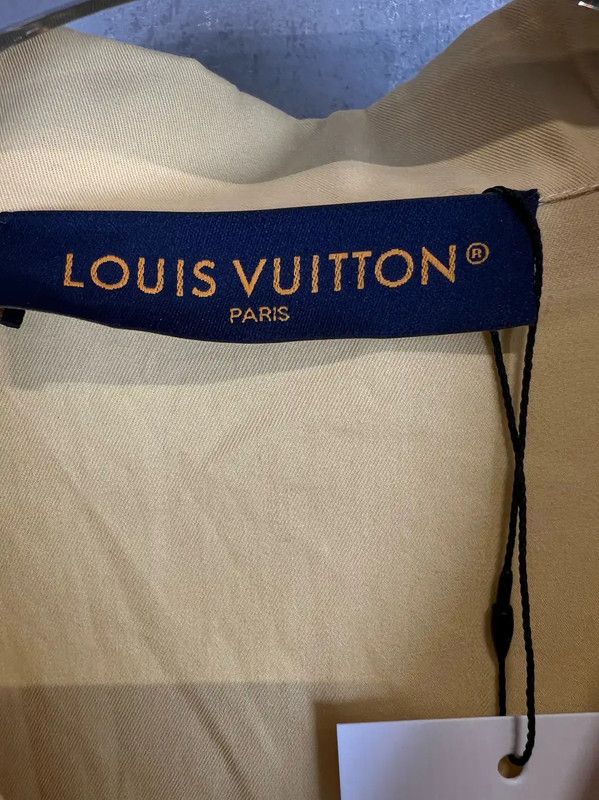 Louis Vuitton Louis Vuitton Yellow Short Sleeve Shirt for Men 0089 Size US M / EU 48-50 / 2 - 5 Thumbnail