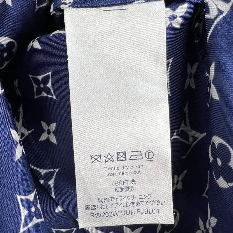 Louis Vuitton Louis Vuitton Blue Men's Shirt 0089 Size US S / EU 44-46 / 1 - 4 Thumbnail
