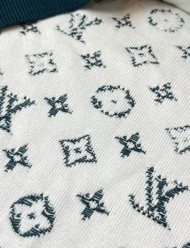 Louis Vuitton Louis Vuitton Gradient Monogram Sweatshirt 0089 Size US L / EU 52-54 / 3 - 5 Thumbnail