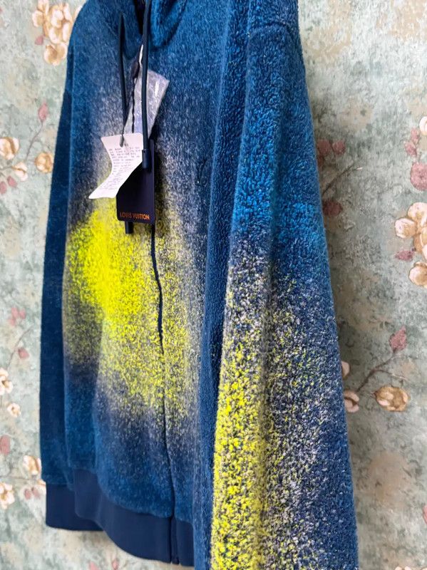 Louis Vuitton Louis Vuitton Men's Blue Hoodie with Yellow Detail 0089 Size US M / EU 48-50 / 2 - 3 Thumbnail