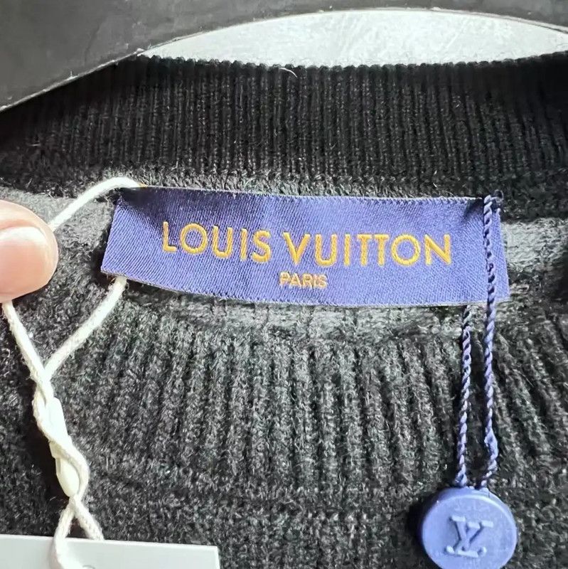 Louis Vuitton Louis Vuitton Black Wool Sweater for Men 0089 Size US XL / EU 56 / 4 - 3 Thumbnail