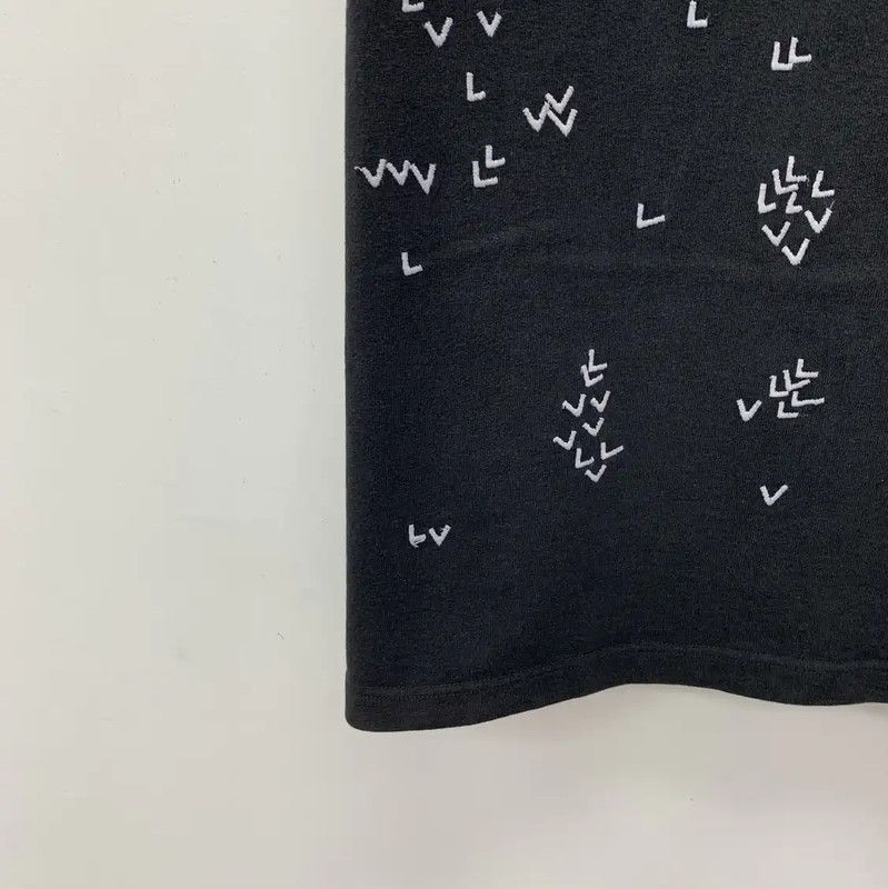 Louis Vuitton Louis Vuitton Black Cotton Men's T-Shirt 0089 Size US L / EU 52-54 / 3 - 4 Thumbnail